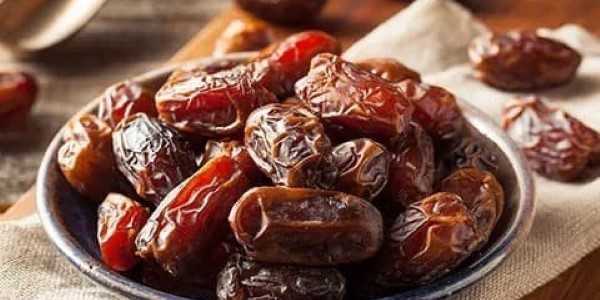 تصویر 1 از انواع خرما کبکاب عسلی خوش طعم ترین